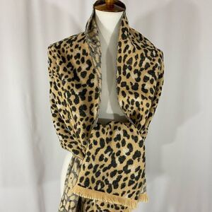 GAP Animal Print Scarf Wrap